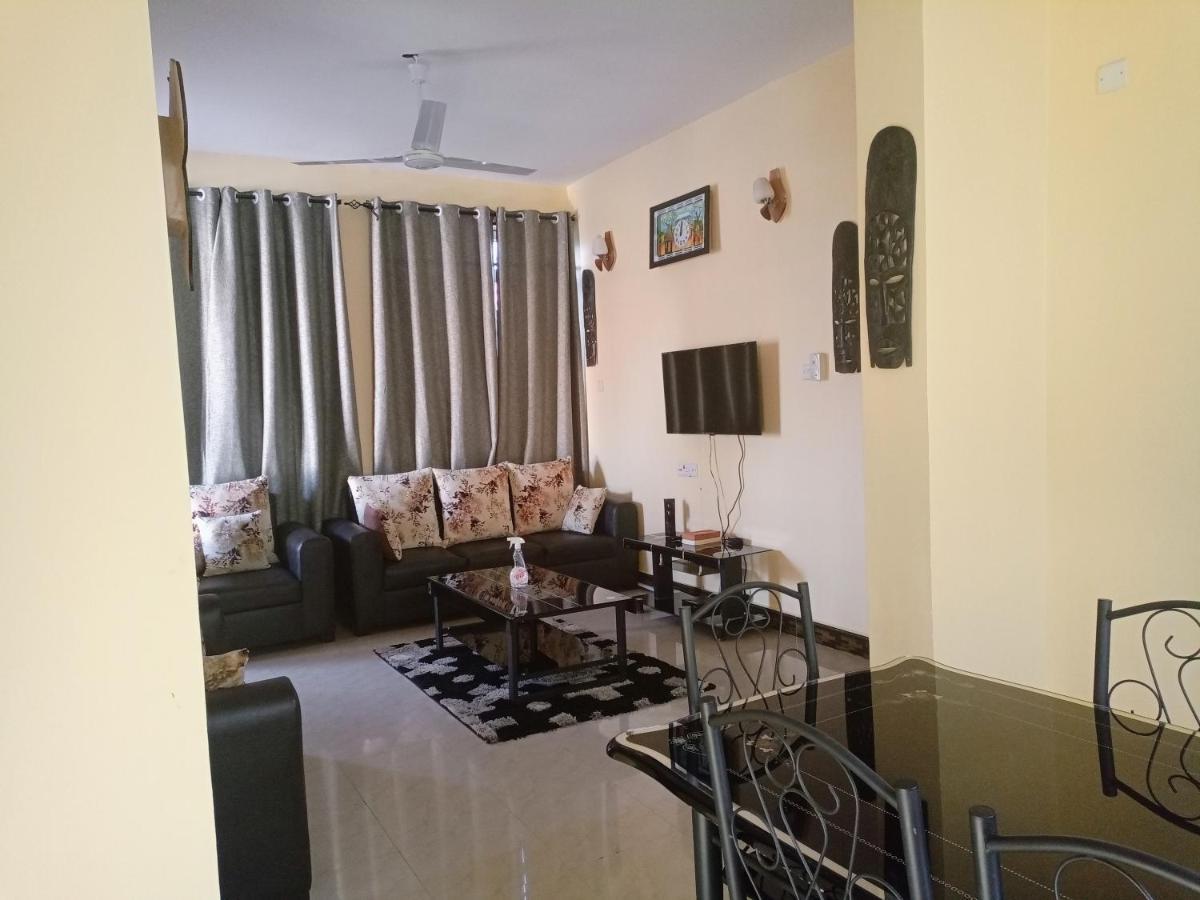 Chibuba Airport Accommodation Darüsselam Dış mekan fotoğraf