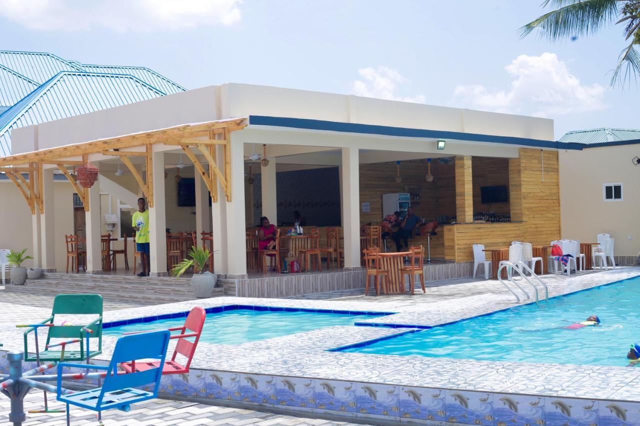 Chibuba Airport Accommodation Darüsselam Dış mekan fotoğraf