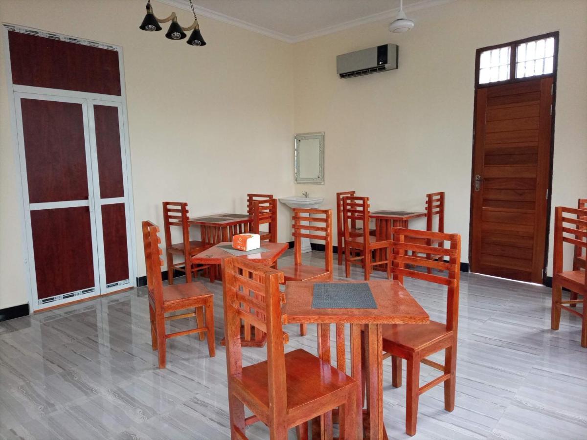 Chibuba Airport Accommodation Darüsselam Dış mekan fotoğraf
