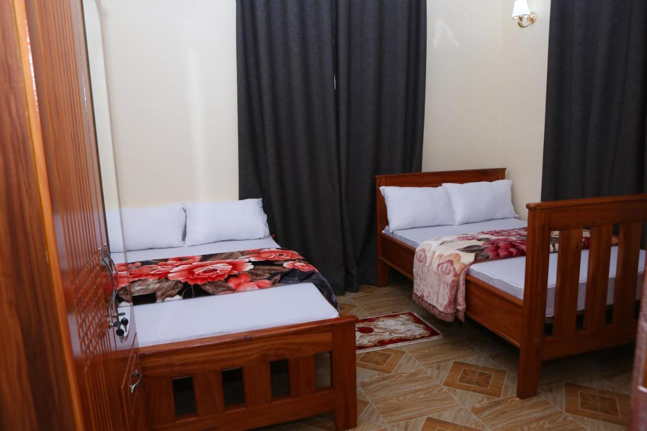 Chibuba Airport Accommodation Darüsselam Dış mekan fotoğraf