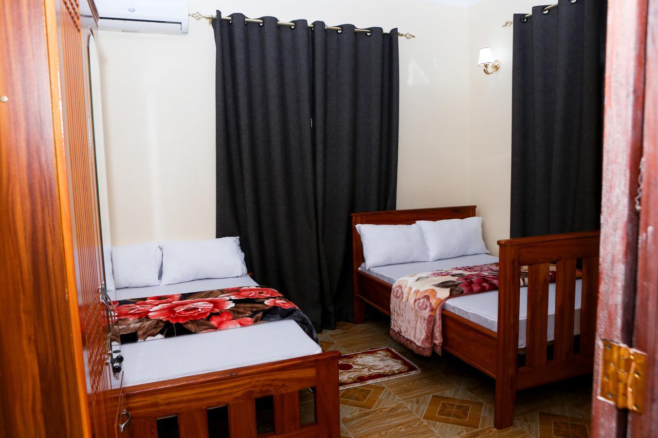 Chibuba Airport Accommodation Darüsselam Dış mekan fotoğraf